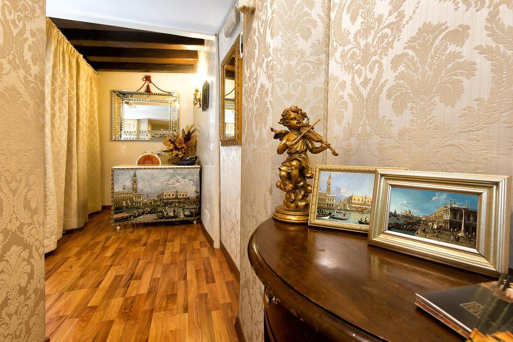 Ca' Della Loggia Bed & Breakfast Venice Ngoại thất bức ảnh