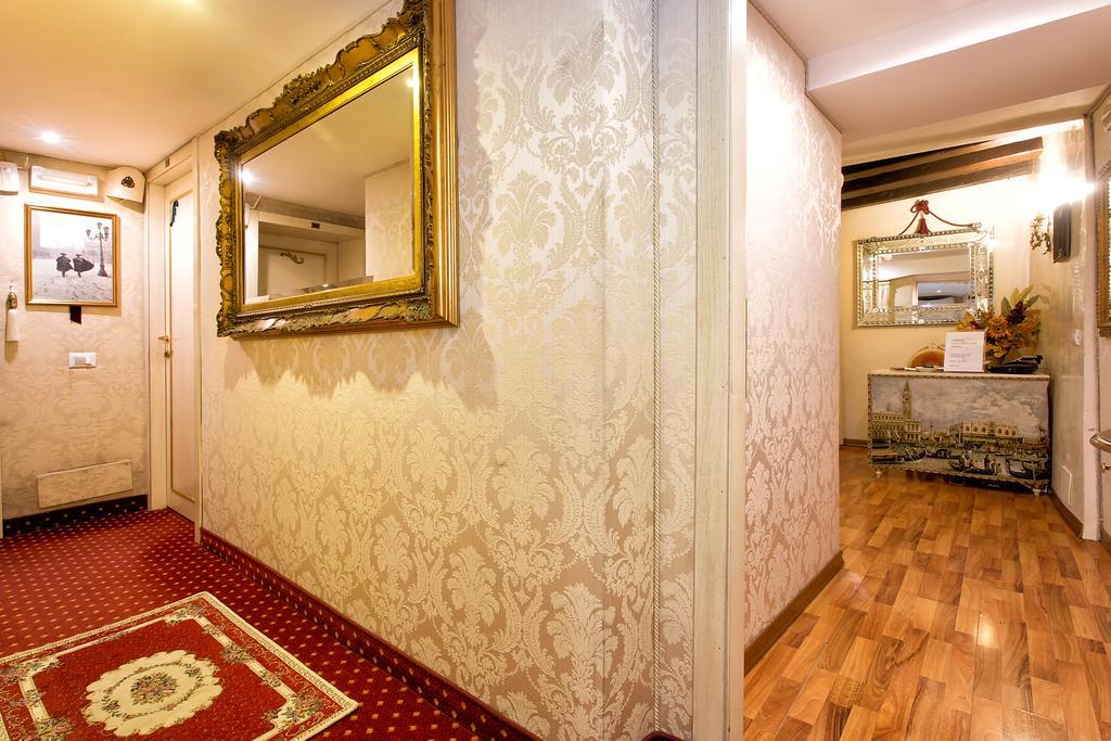Ca' Della Loggia Bed & Breakfast Venice Ngoại thất bức ảnh