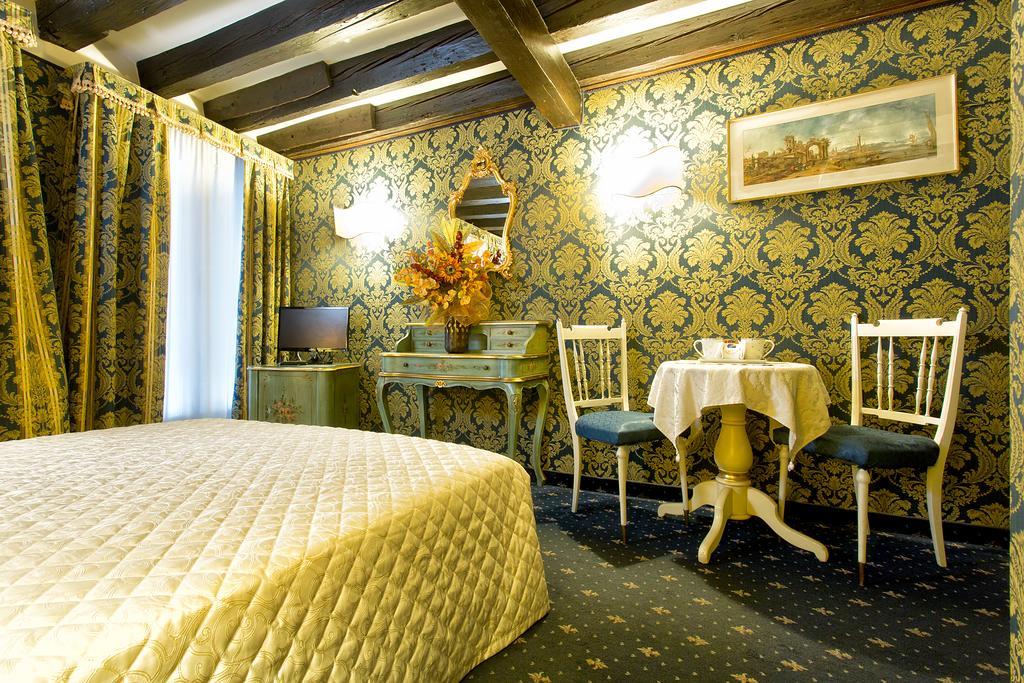 Ca' Della Loggia Bed & Breakfast Venice Ngoại thất bức ảnh