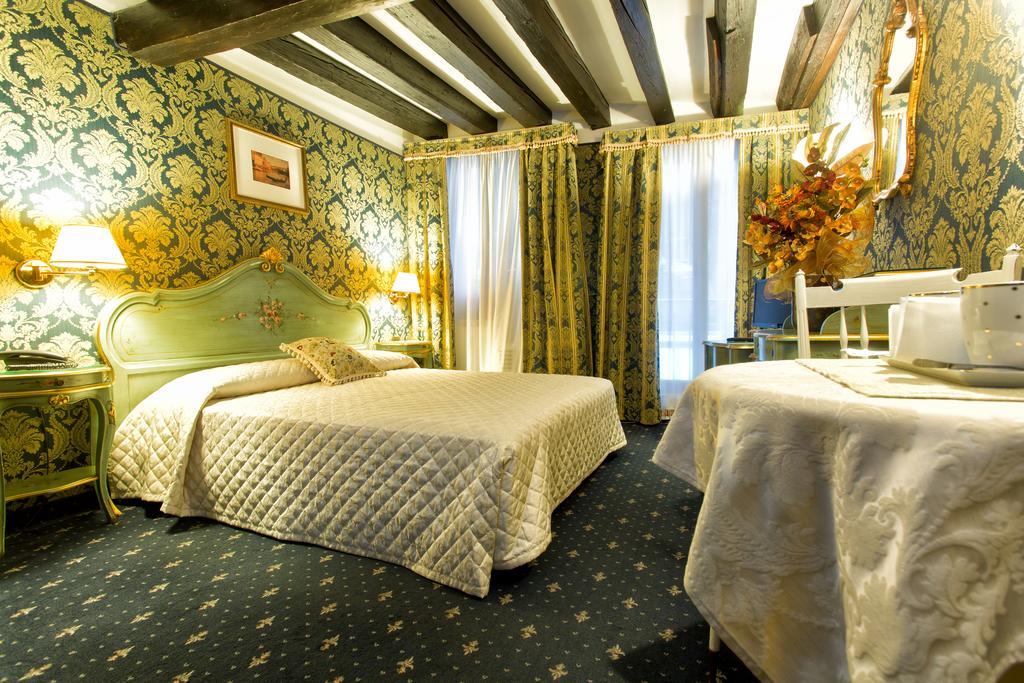 Ca' Della Loggia Bed & Breakfast Venice Ngoại thất bức ảnh