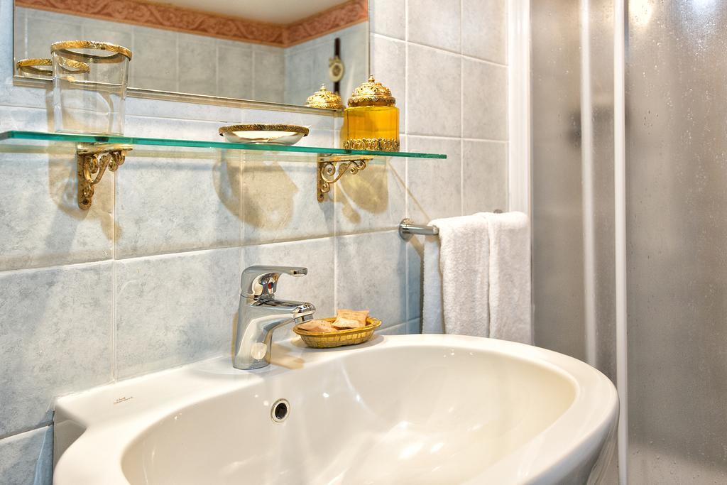 Ca' Della Loggia Bed & Breakfast Venice Ngoại thất bức ảnh