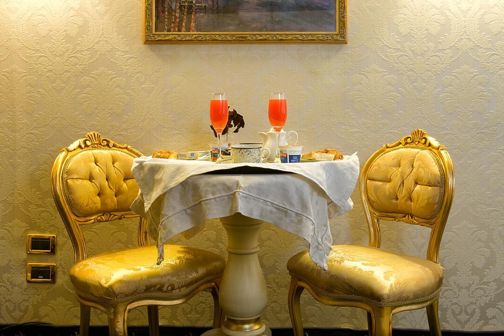 Ca' Della Loggia Bed & Breakfast Venice Ngoại thất bức ảnh
