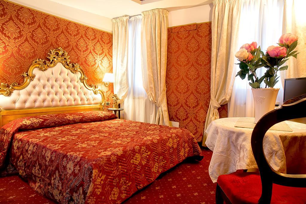 Ca' Della Loggia Bed & Breakfast Venice Ngoại thất bức ảnh
